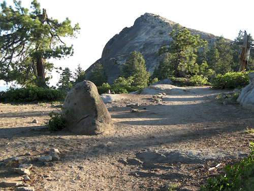 fresno_dome_trail_sierra