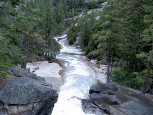 silver apron between falls