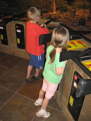 cabelas-shooting-gallery