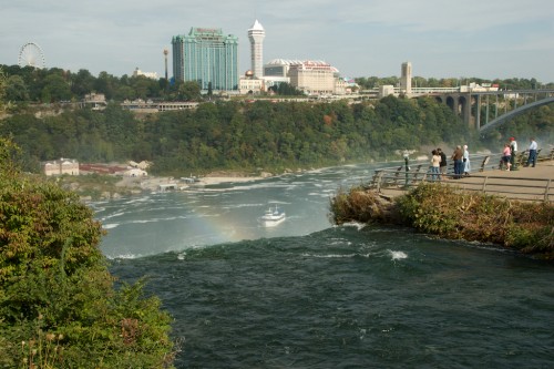 niagara_bridal-veil-rainbow
