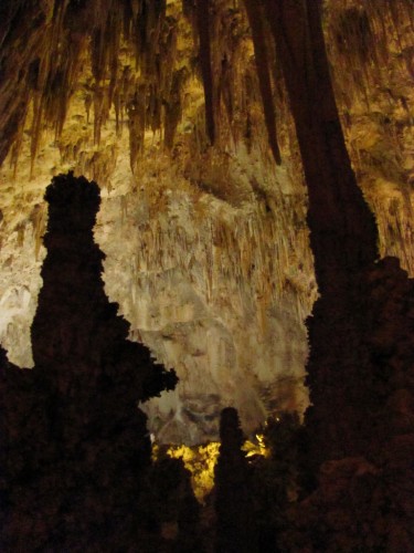 carlsbad-caverns_stalactites
