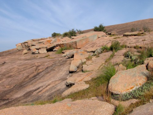 enchanted-rock_sidehill-rocks